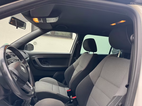 Skoda Fabia 1,2 TSI "Monte Carlo"Tempomat*Sitzheizung*Garantie – Bild 18