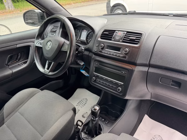 Skoda Fabia 1,2 TSI "Monte Carlo"Tempomat*Sitzheizung*Garantie – Bild 3