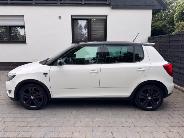 Skoda Fabia 1,2 TSI "Monte Carlo"Tempomat*Sitzheizung*Garantie – Bild 7
