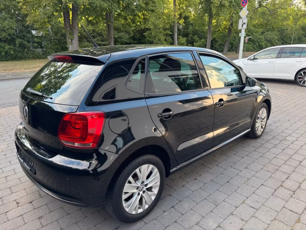 Vw Polo 1.2*Klima*Allwetterreifen*Garantie*Sitzheizung – Bild 2
